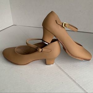 “Balera” Women’s Character Tap Shoe (B130) Size 5M